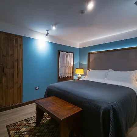 Hani I Pazarit Boutique Hotel Korce Exterior photo