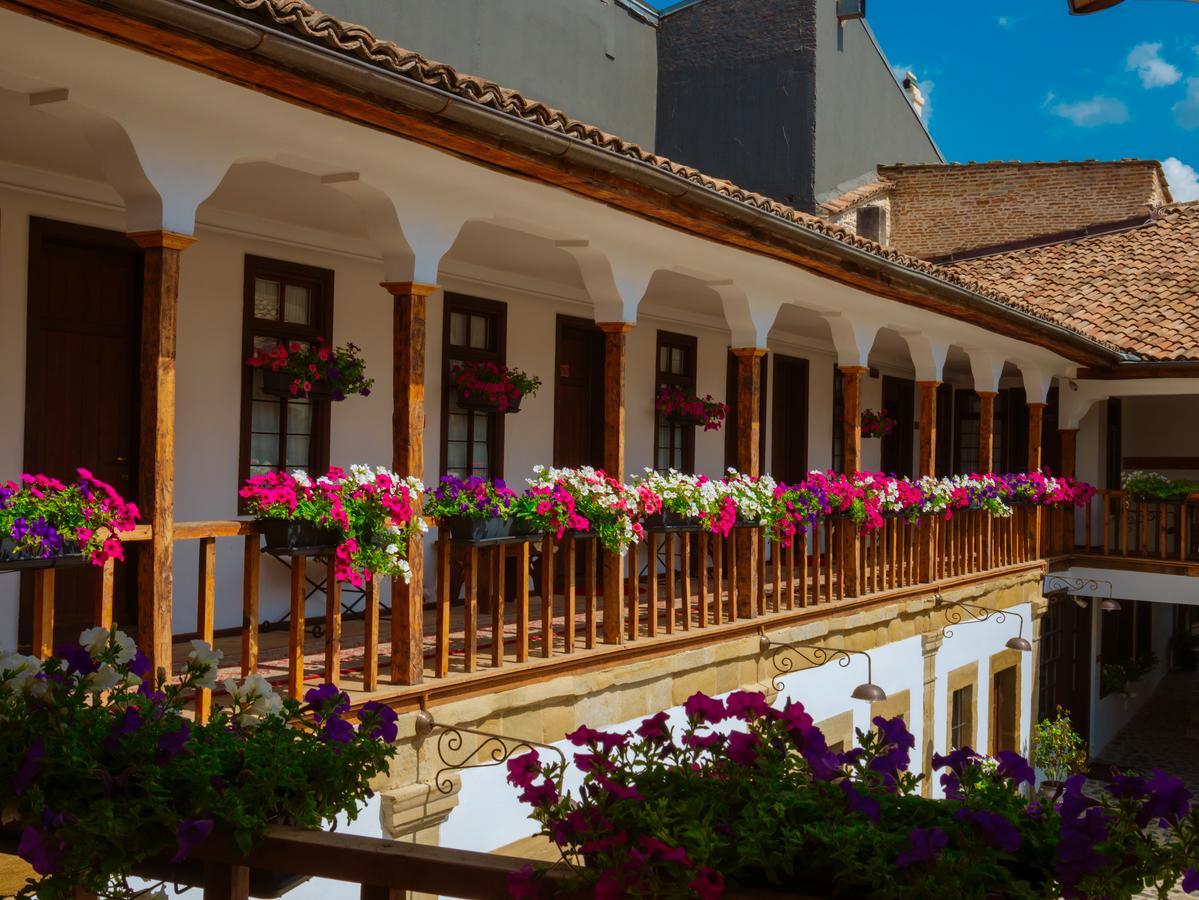 Hani I Pazarit Boutique Korce